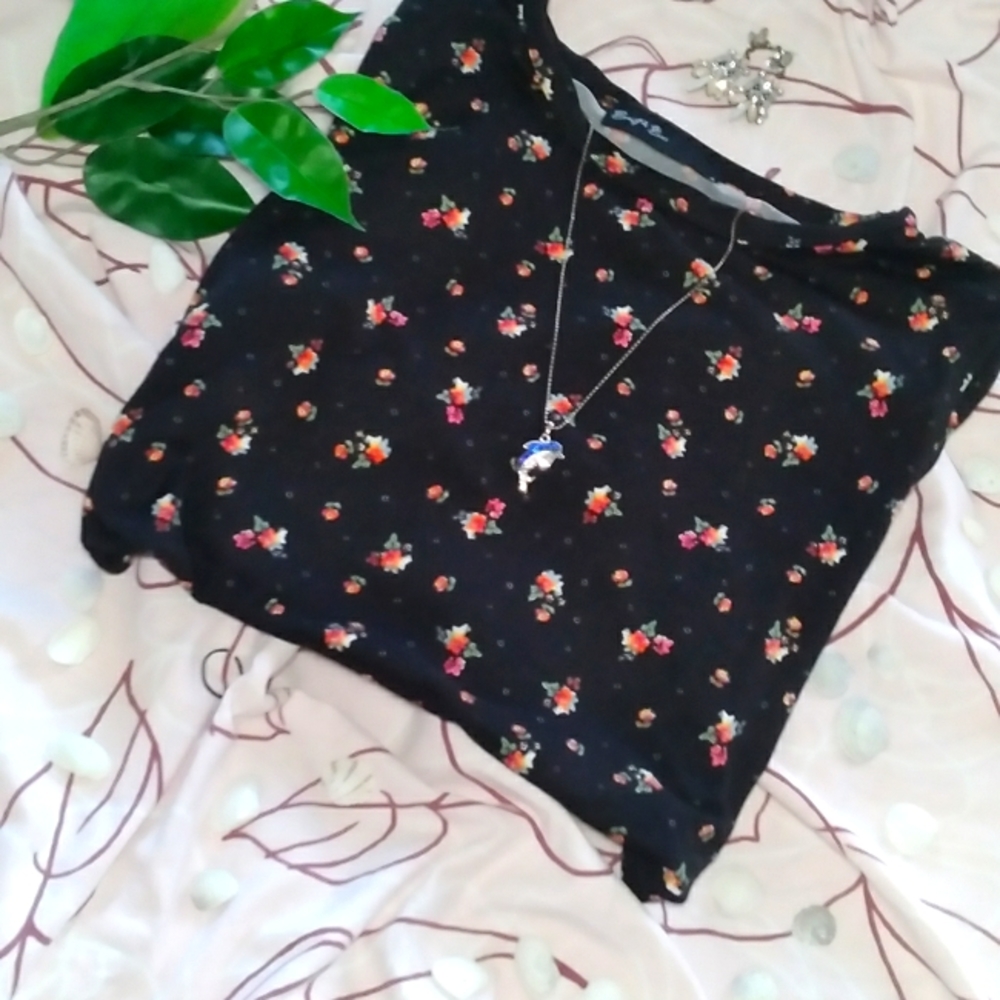 Crop tops